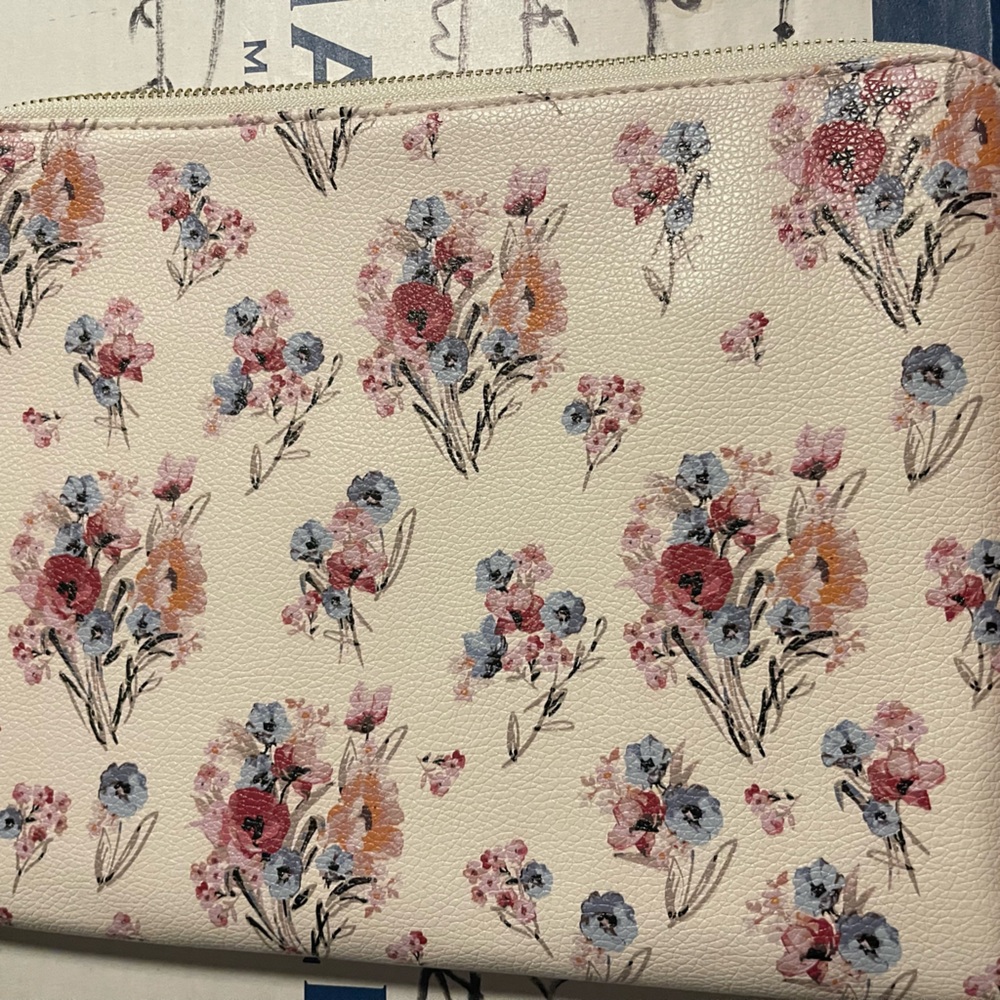 Matilda Jane IPad Holder